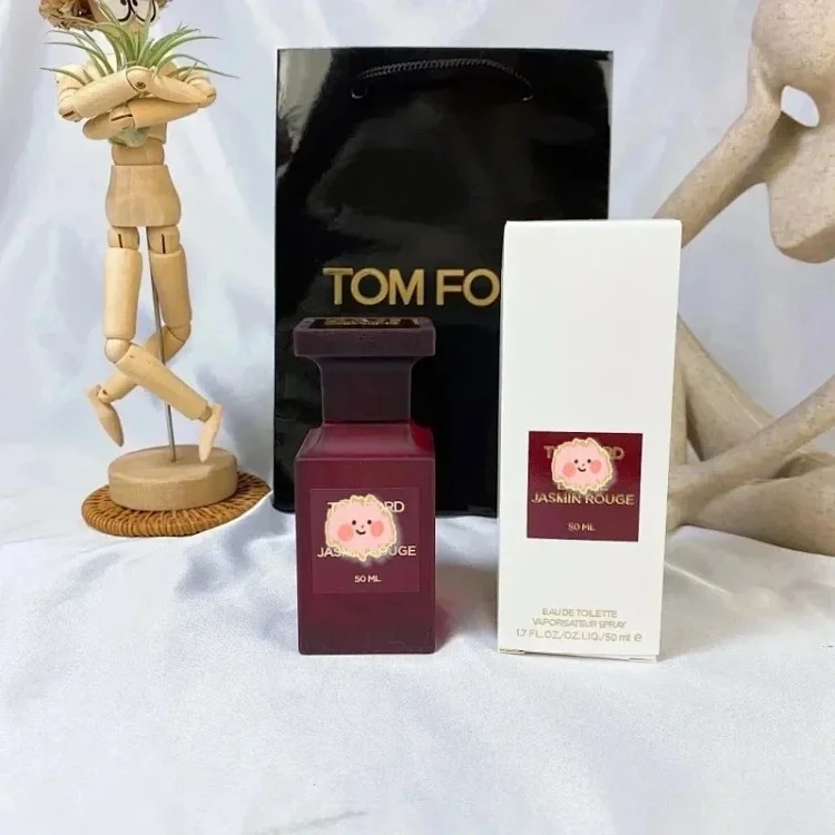 Fresh deodorant spray for women