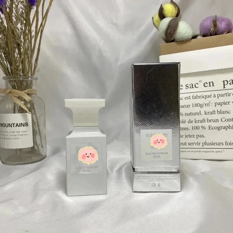 Fresh deodorant spray for women