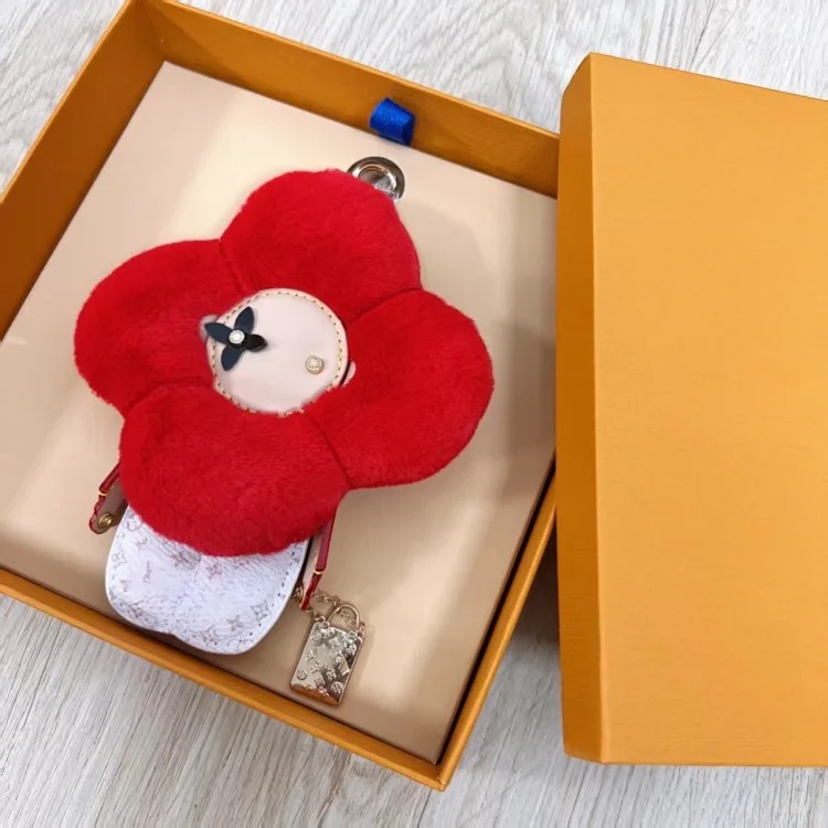 Vivian Pendant Doll Sunflower Plush Doll Bag Accessories Car Keychain Cartoon Pendant