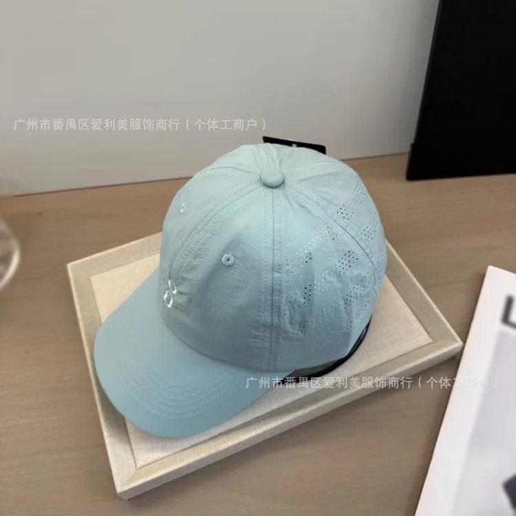 In stock, quick-drying, breathable baseball caps for men and women, soft-top caps, outdoor anti-sun visors, available in multiple colors