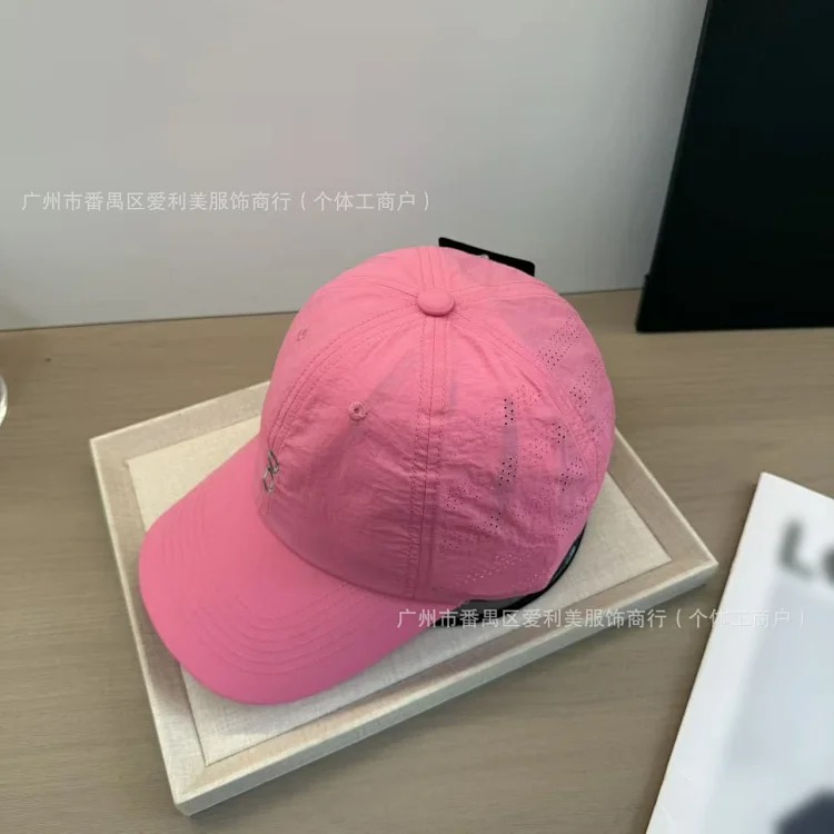 In stock, quick-drying, breathable baseball caps for men and women, soft-top caps, outdoor anti-sun visors, available in multiple colors