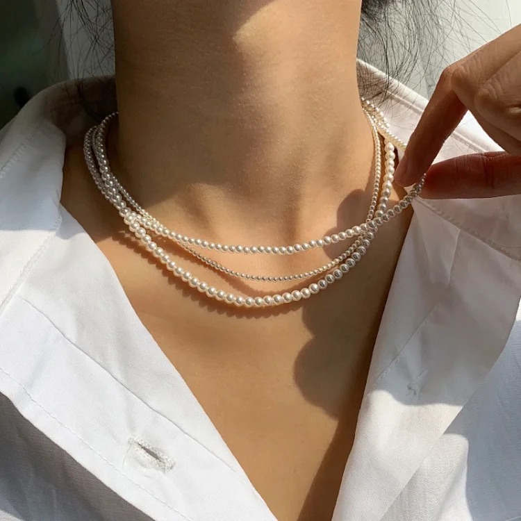 Austria imported strong light extremely fine millet pearl necklace women's simple clavicle chain light luxury niche high-end necklace