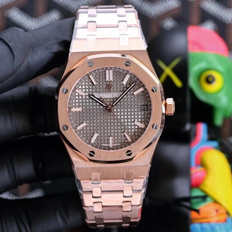 Audemars Piguet AP Oak Mechanical Watch 40