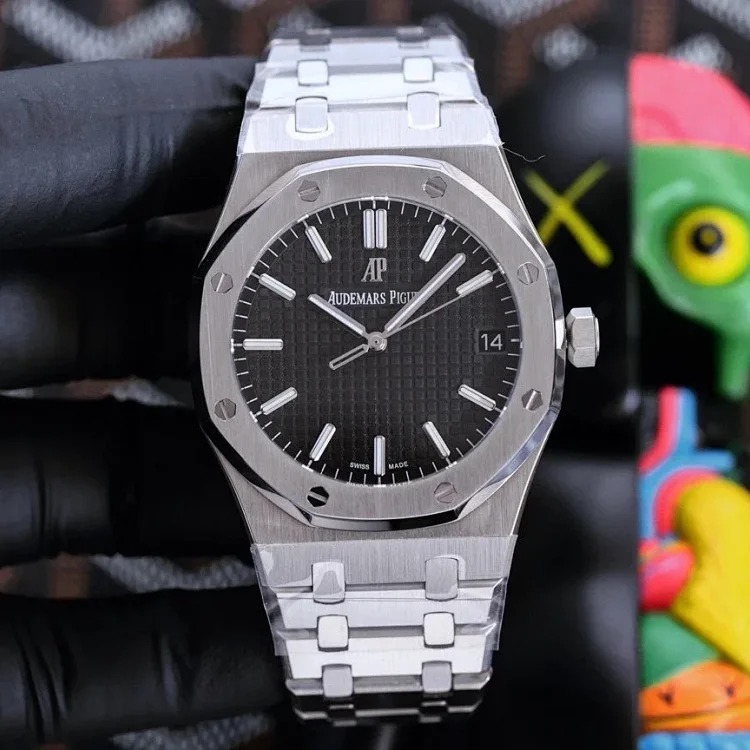 Audemars Piguet AP Oak Mechanical Watch 40