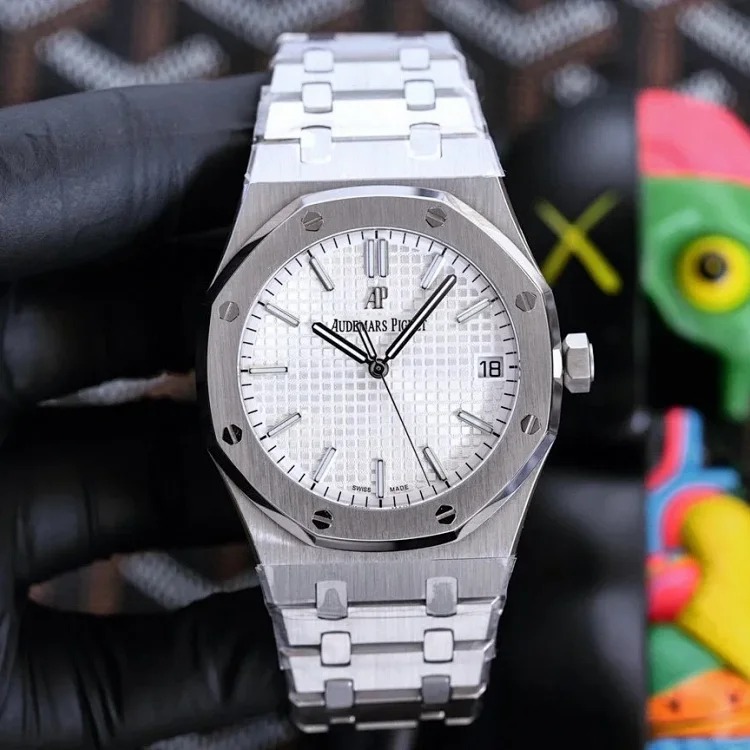 Audemars Piguet AP Oak Mechanical Watch 40