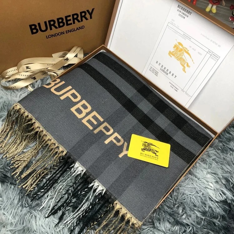 Classic versatile comfortable scarf 001