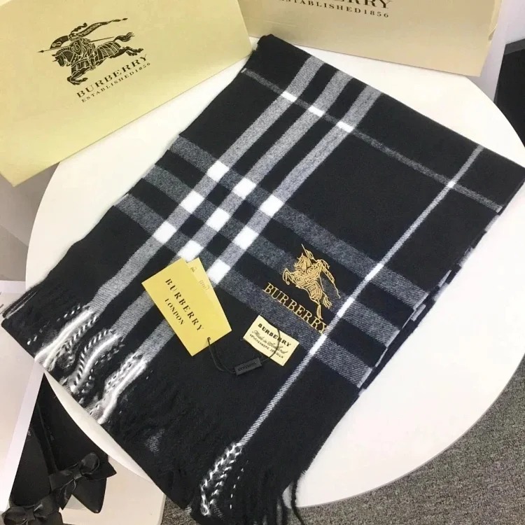 Classic versatile comfortable scarf 001