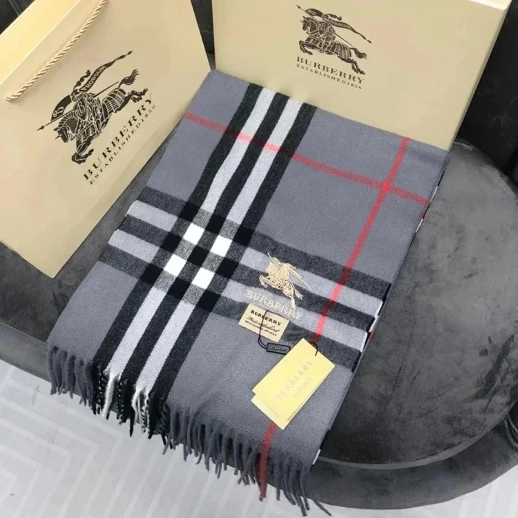 Classic versatile comfortable scarf 001
