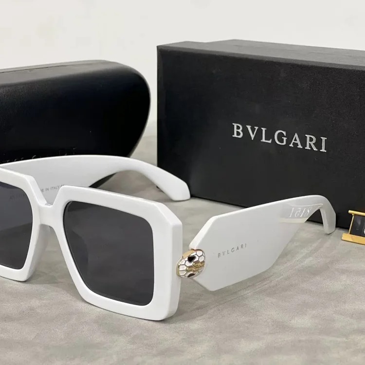 Fashionable and Casual Summer Sunglasses [Get In Stock]