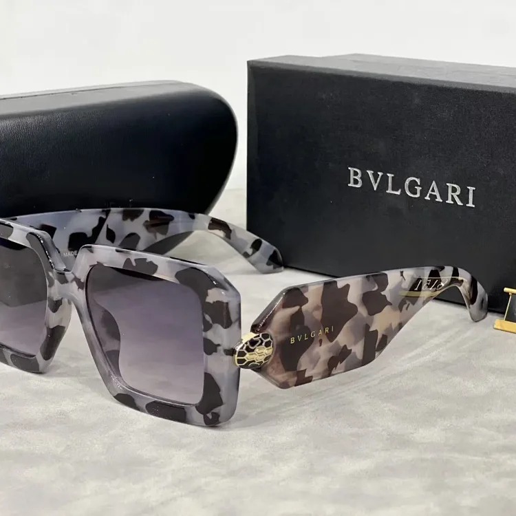 Fashionable and Casual Summer Sunglasses [Get In Stock]