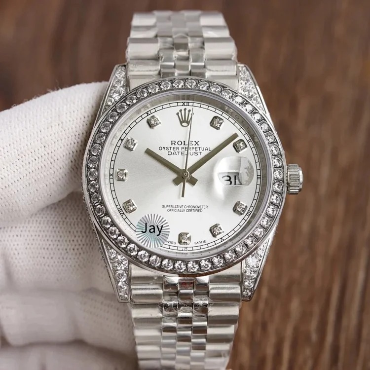 ¥600-2000 Fashionable and versatile watches