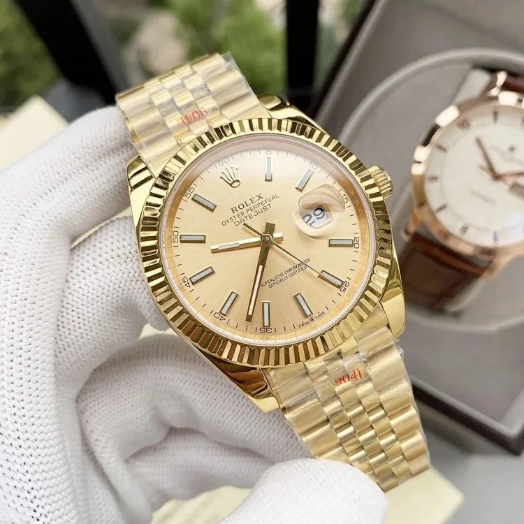 ¥600-2000 Fashionable and versatile watches
