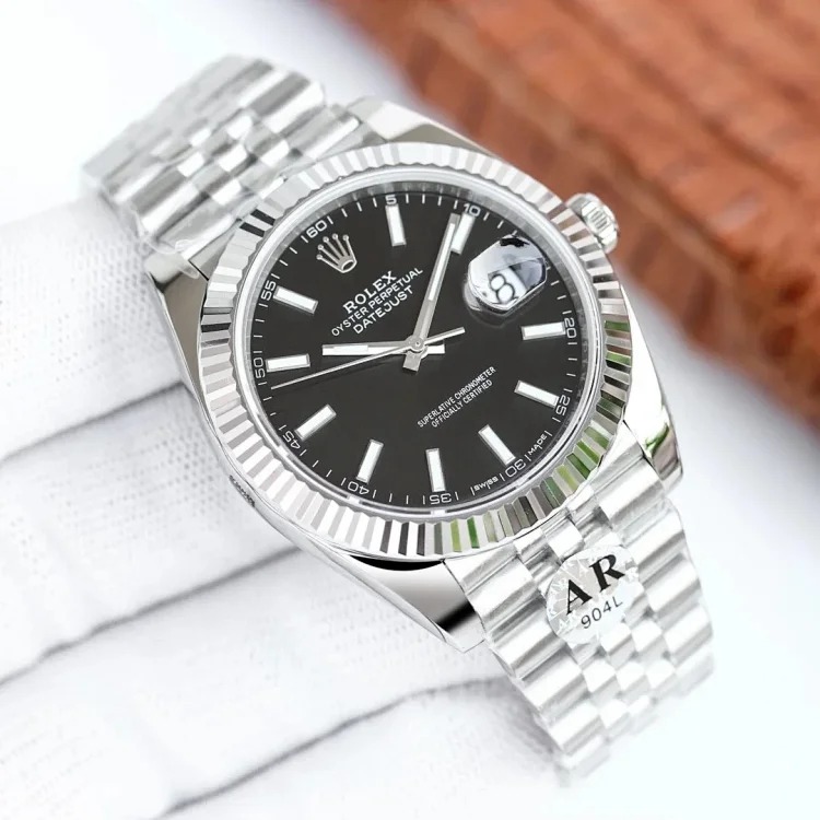 ¥600-2000 Fashionable and versatile watches