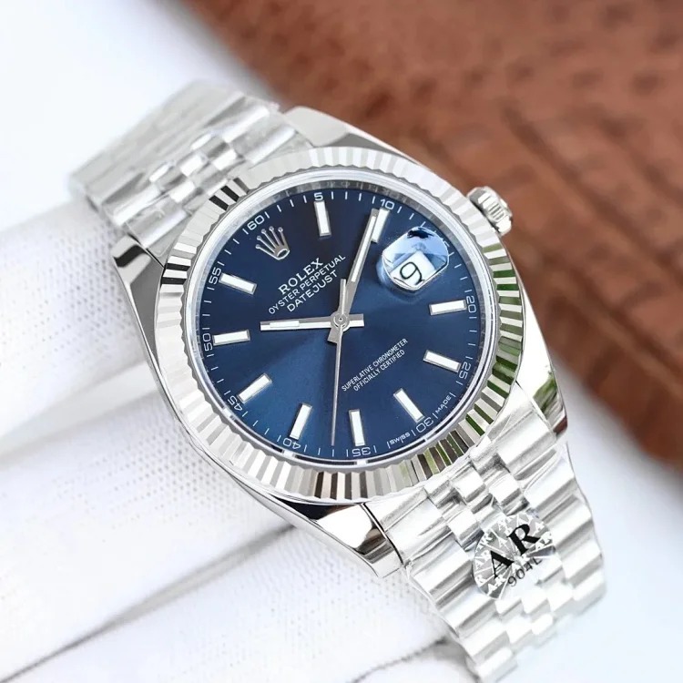 ¥600-2000 Fashionable and versatile watches