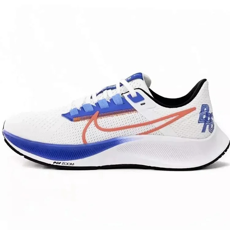Zoom Pegasus 38 Sneakers