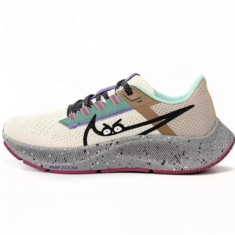 Zoom Pegasus 38 Sneakers
