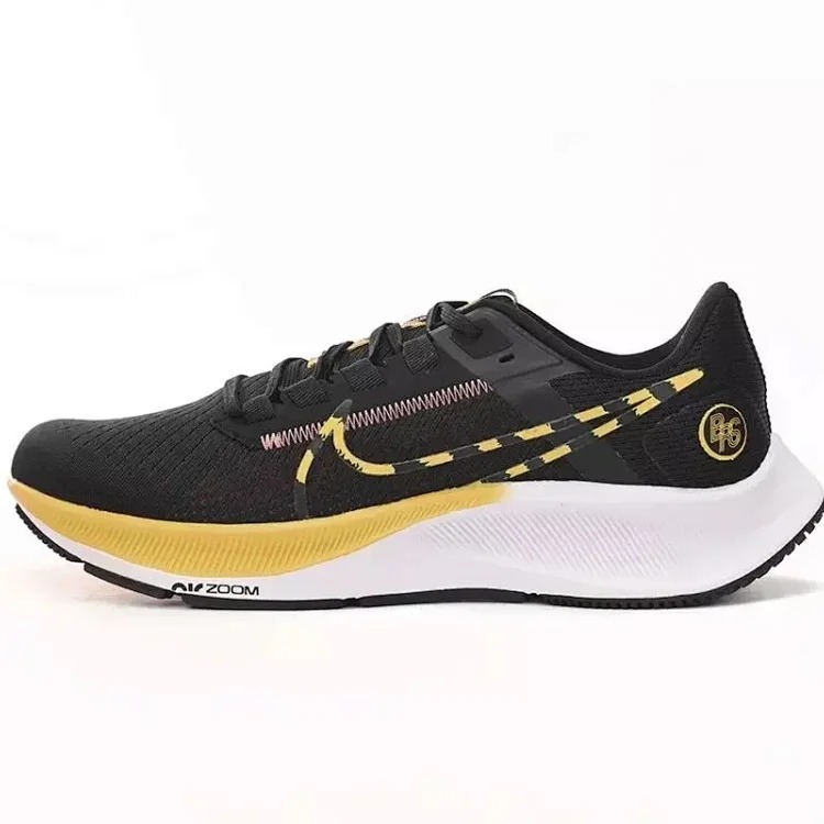 Zoom Pegasus 38 Sneakers