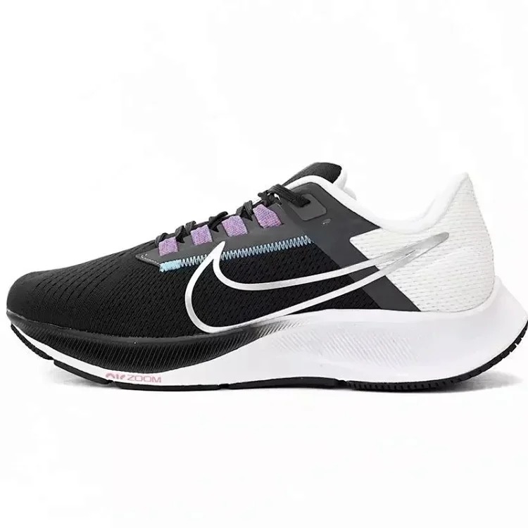 Zoom Pegasus 38 Sneakers