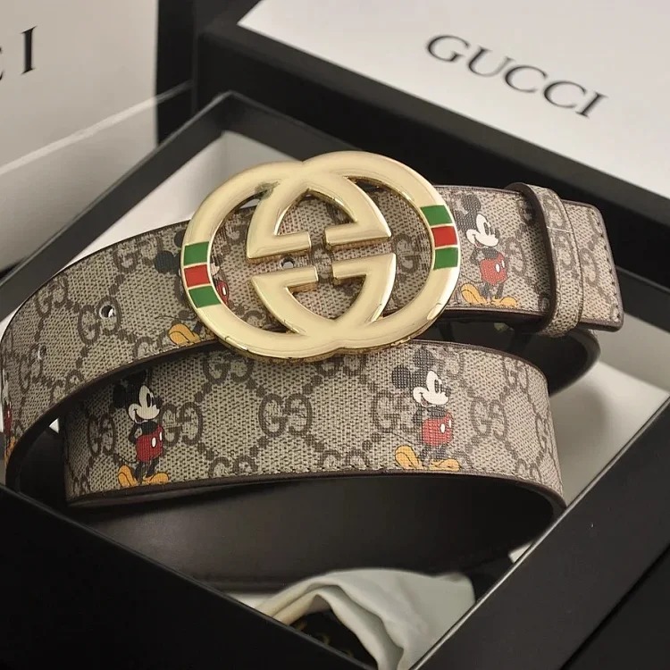 Fashionable and versatile belt 021