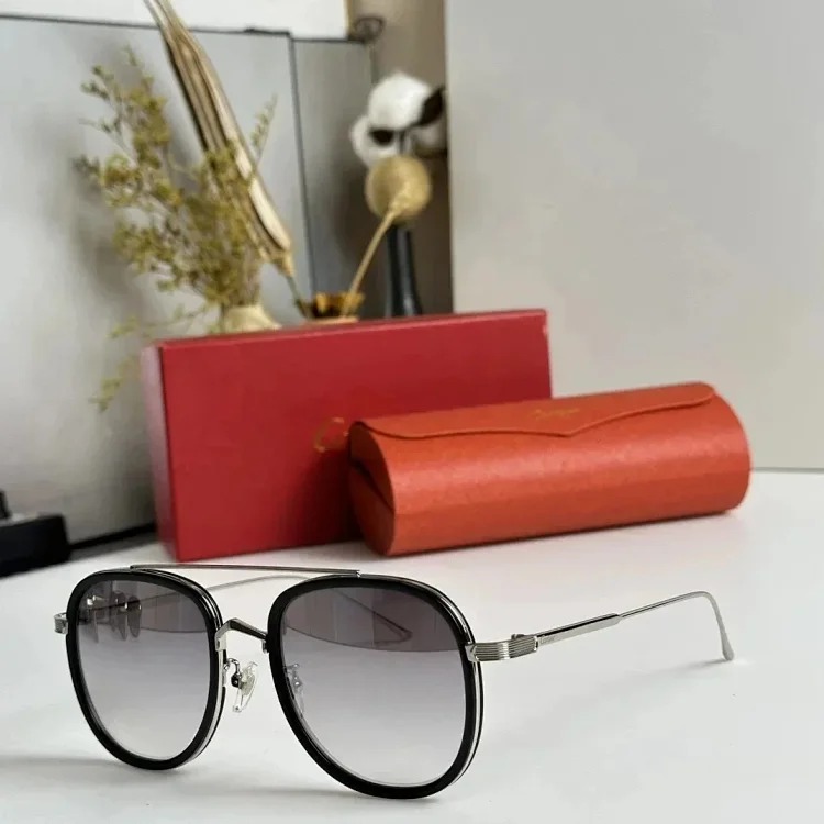 Chat’s fashionable and versatile anti-UV sunglasses