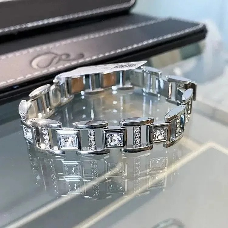 Classic bracelet