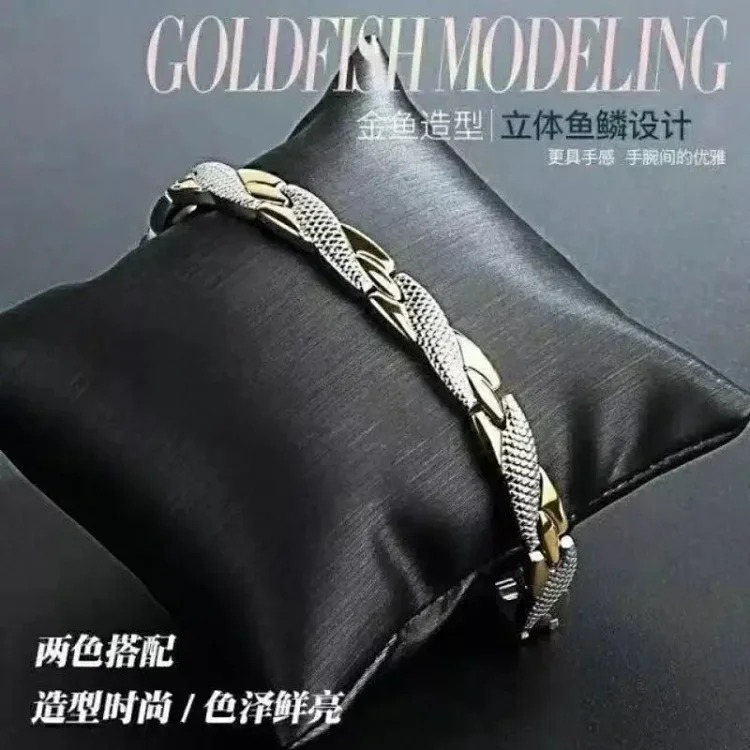 Classic bracelet
