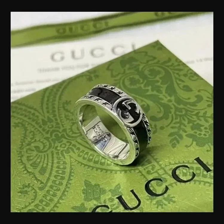 Classic bracelet