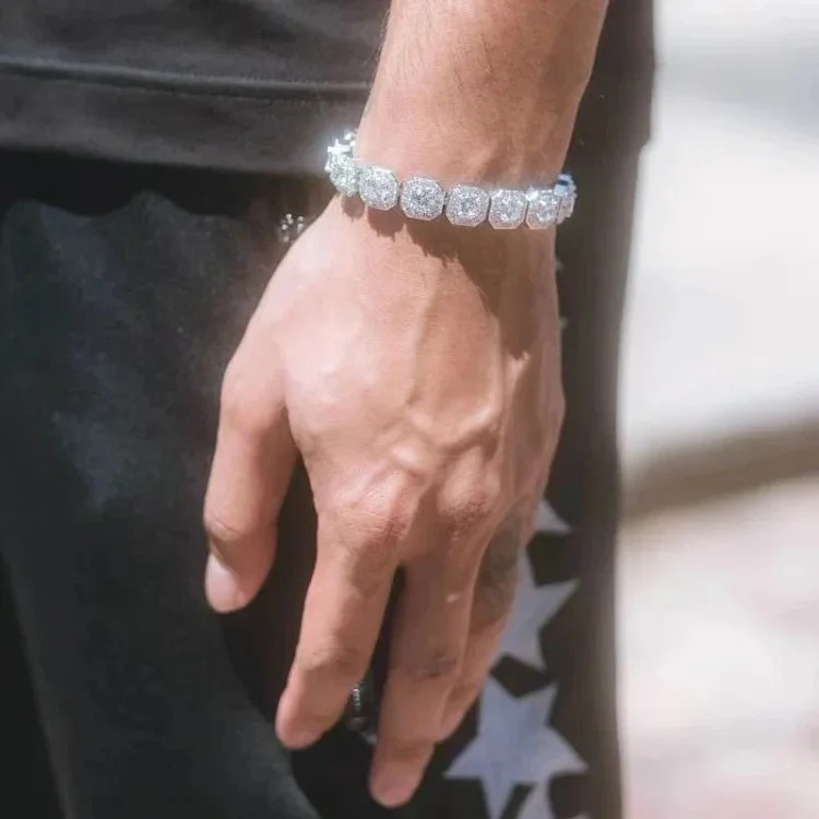 Classic bracelet