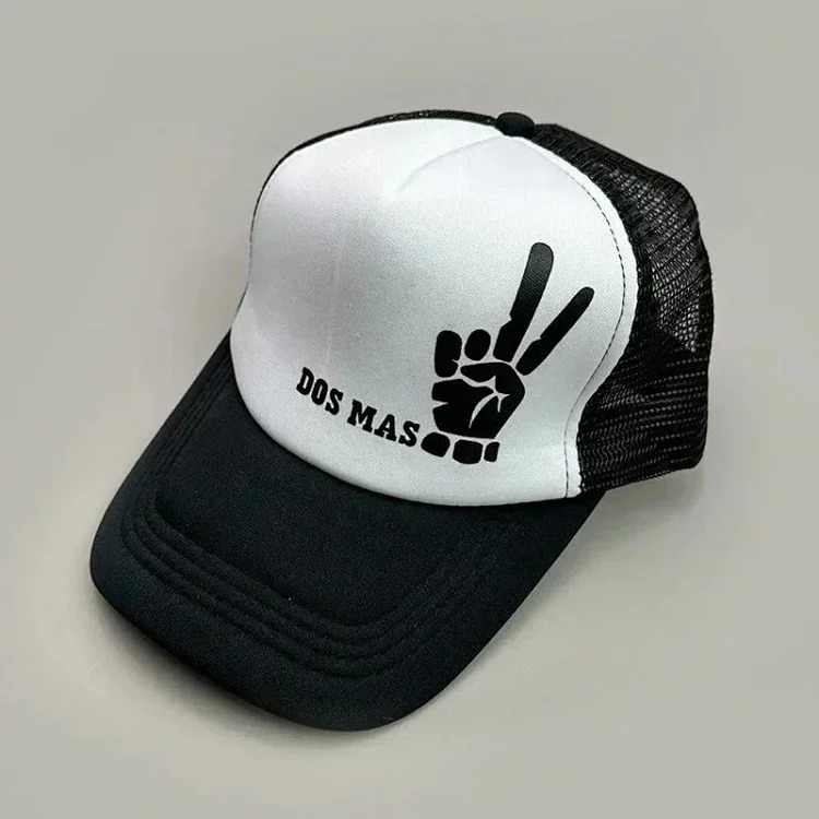 Youthful and trendy youthful fashion color block letter baseball cap
