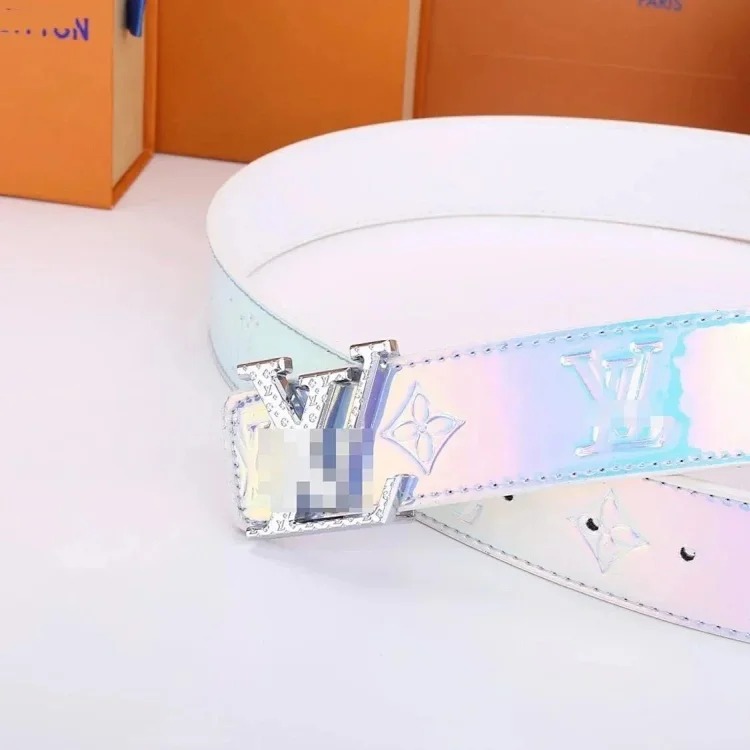 New L Men's Belt (returns and exchanges are not supported for non-quality issues)