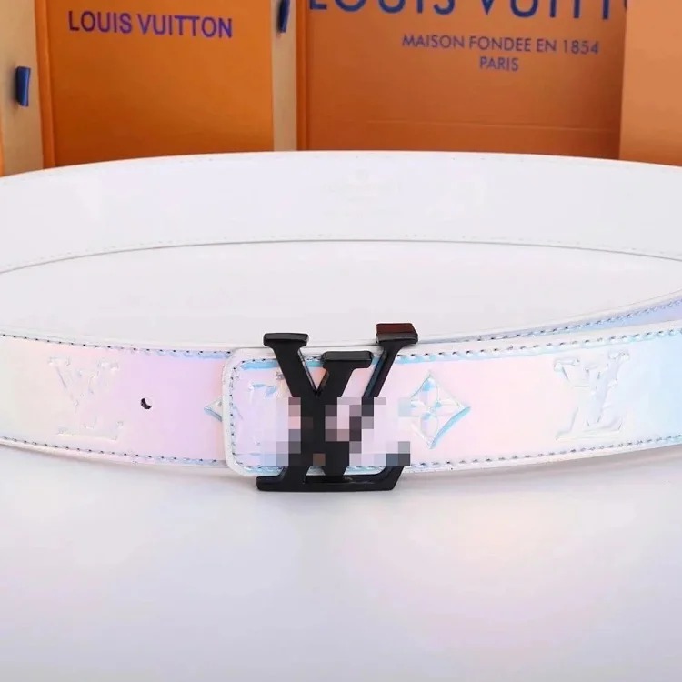 New L Men's Belt (returns and exchanges are not supported for non-quality issues)
