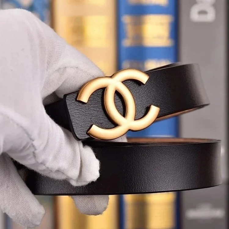 New L Men's Belt (returns and exchanges are not supported for non-quality issues)