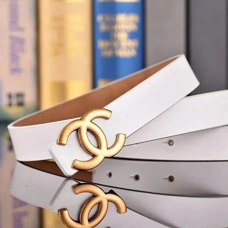 New L Men's Belt (returns and exchanges are not supported for non-quality issues)