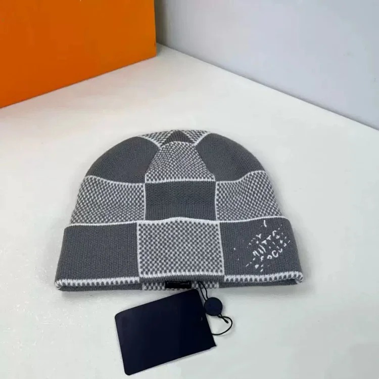 Fashion caps