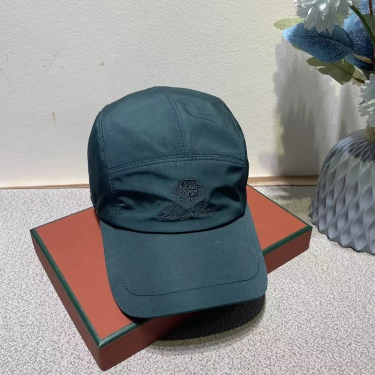 Men's and women's peaked caps