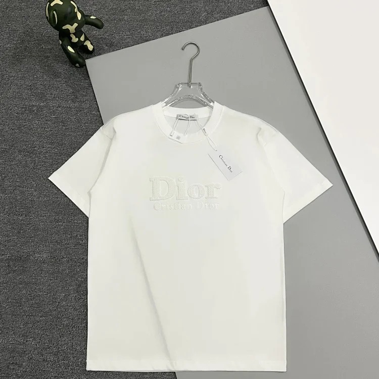 Comfortable, classic and versatile casual T-shirt DD