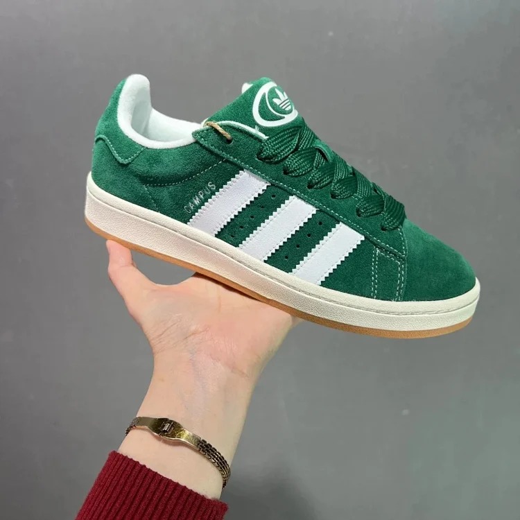1013 AD classic retro Sneakers HQ8708