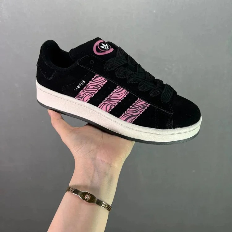 1013 AD classic retro Sneakers HQ8708