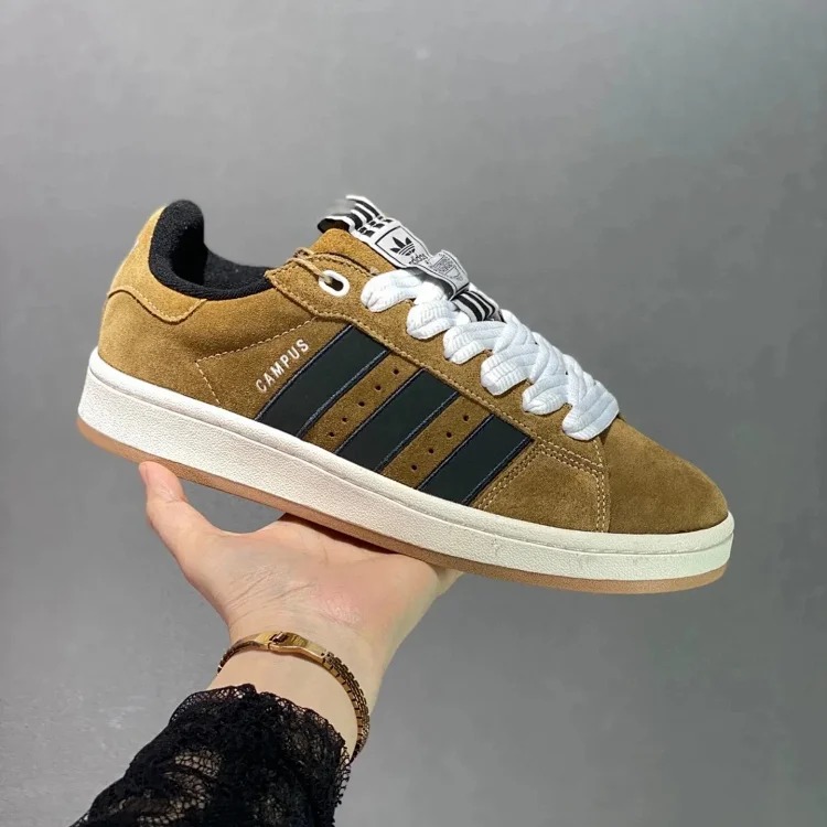 1013 AD classic retro Sneakers HQ8708