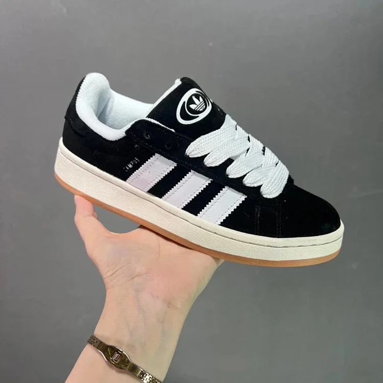 1013 AD classic retro Sneakers HQ8708