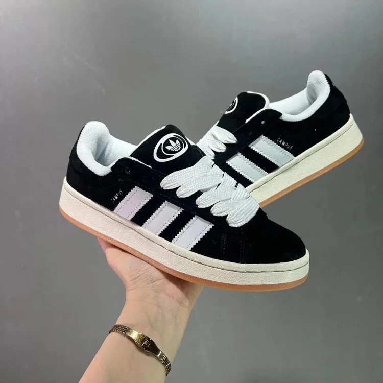 1013 AD classic retro Sneakers HQ8708