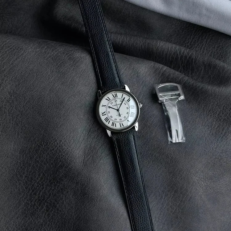 ¥490-750 Fashionable and versatile watches