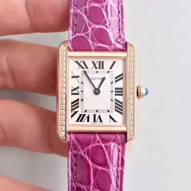 ¥490-750 Fashionable and versatile watches