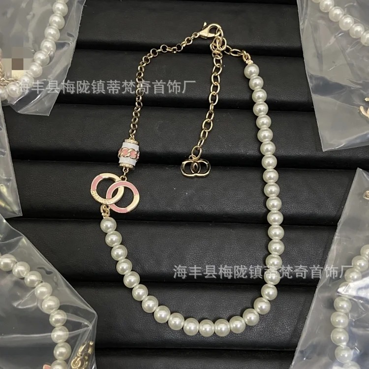Chanel High 25c new style small fragrance necklace for women European and American double C retro small fragrance clavicle chain pearl sweater chain wholesale