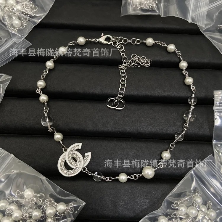 Chanel High 25c new style small fragrance necklace for women European and American double C retro small fragrance clavicle chain pearl sweater chain wholesale