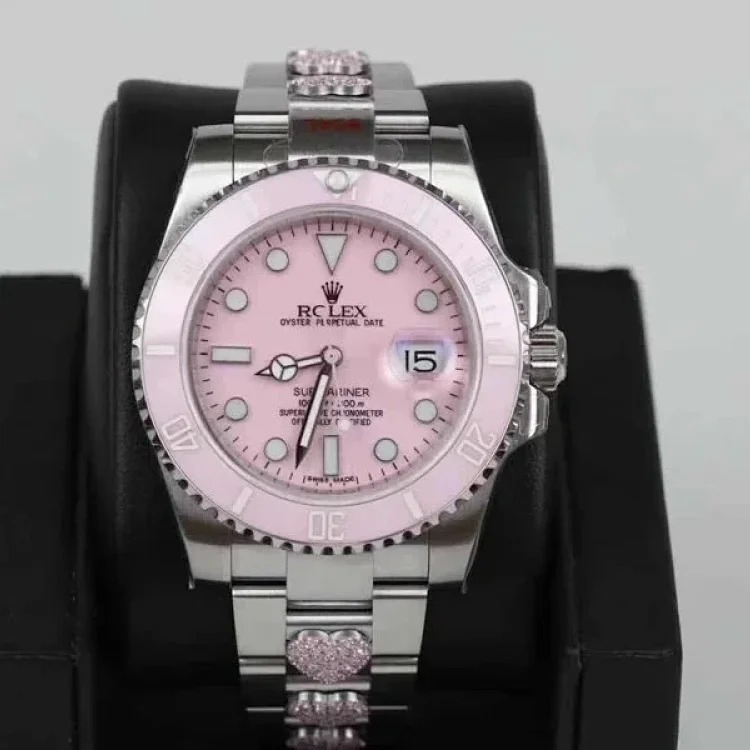 ¥700-1400 Fashionable and versatile watches