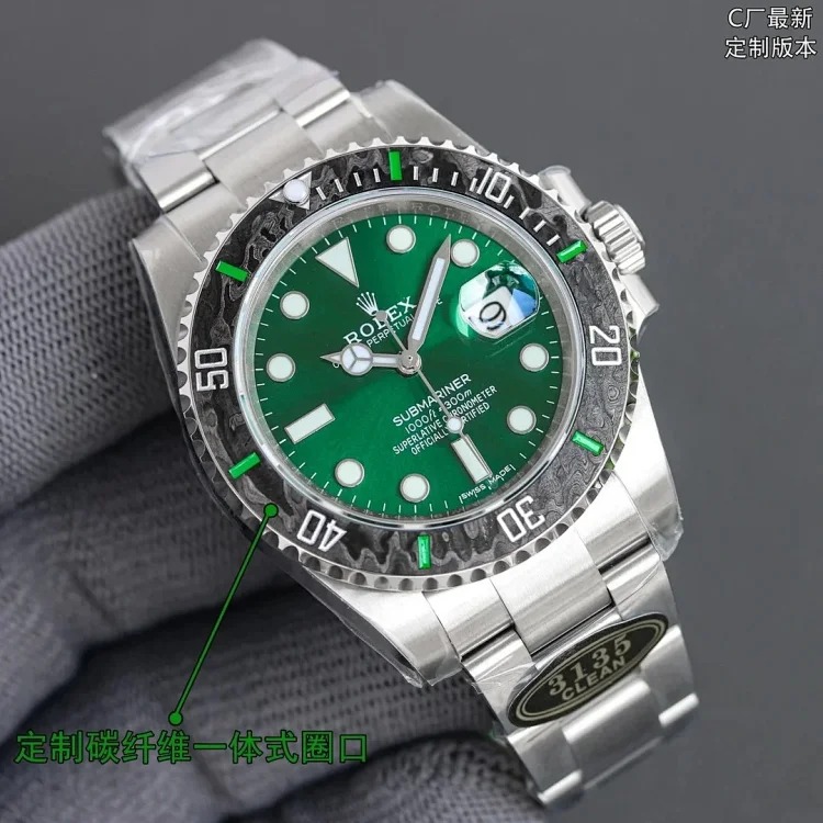 ¥700-1400 Fashionable and versatile watches
