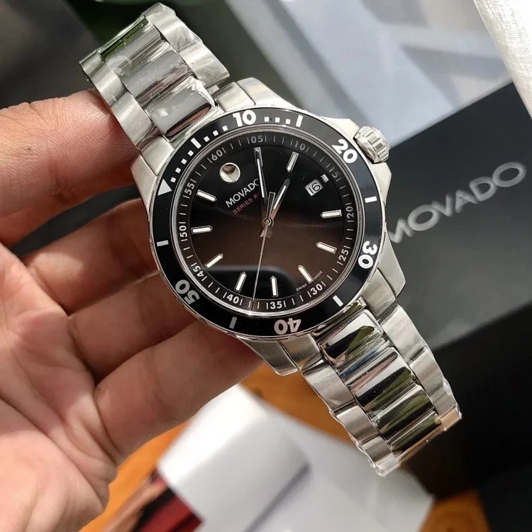¥700-1400 Fashionable and versatile watches