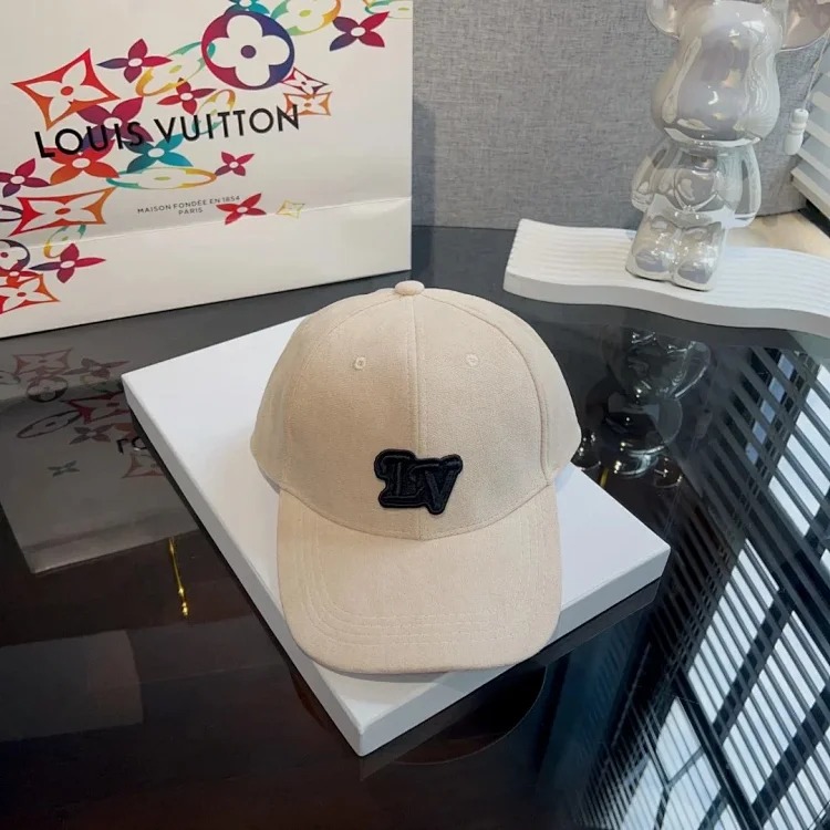¥120 New fashionable versatile hat M69
