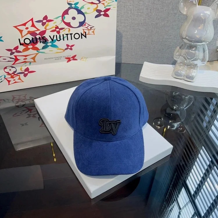 ¥120 New fashionable versatile hat M69